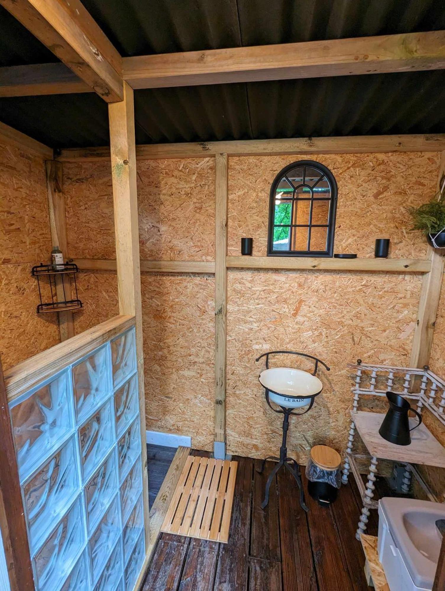 Luxury Glamping @Moulin Des Forges Hotel Moutier-Malcard Exterior foto